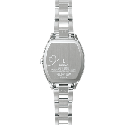 HEE002J