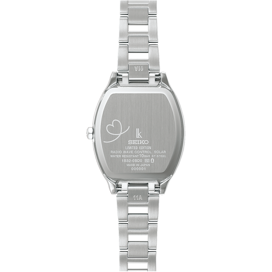 HEE002J